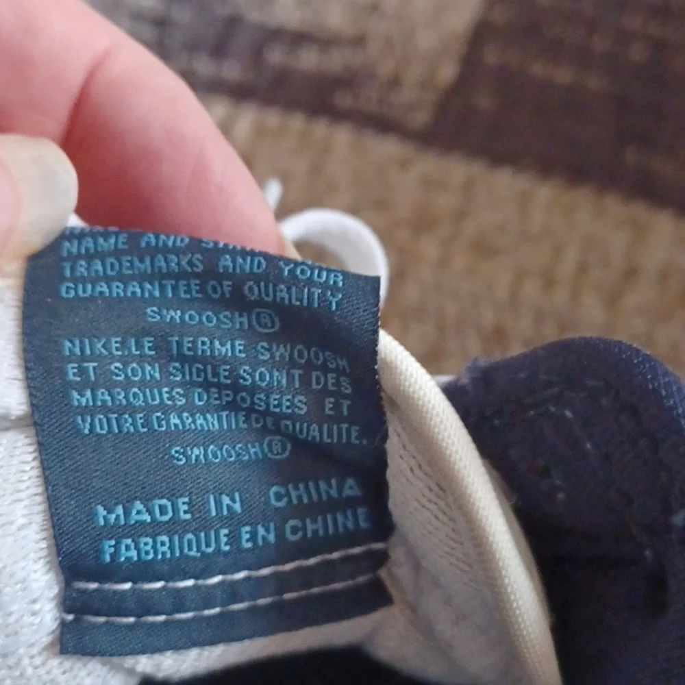 Nike Air Jordan 1 Retro High Obsidian Sneakers - Size 7 - Picture 8 of 14